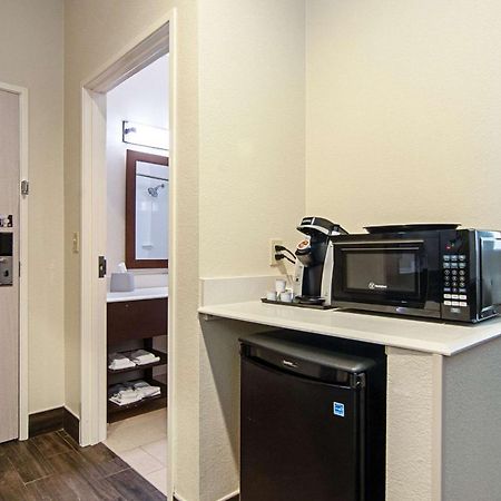 Comfort Suites Nw Dallas Near Love Field Extérieur photo