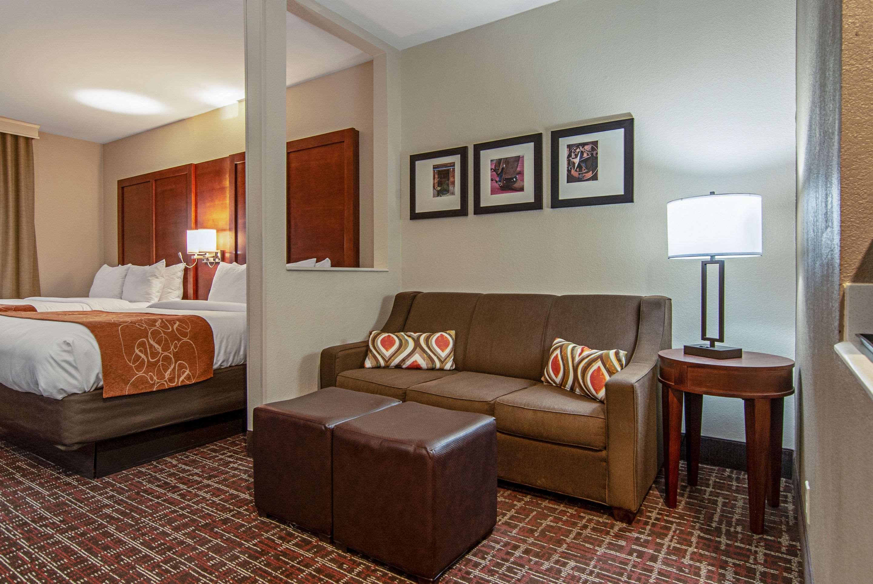 Comfort Suites Nw Dallas Near Love Field Extérieur photo