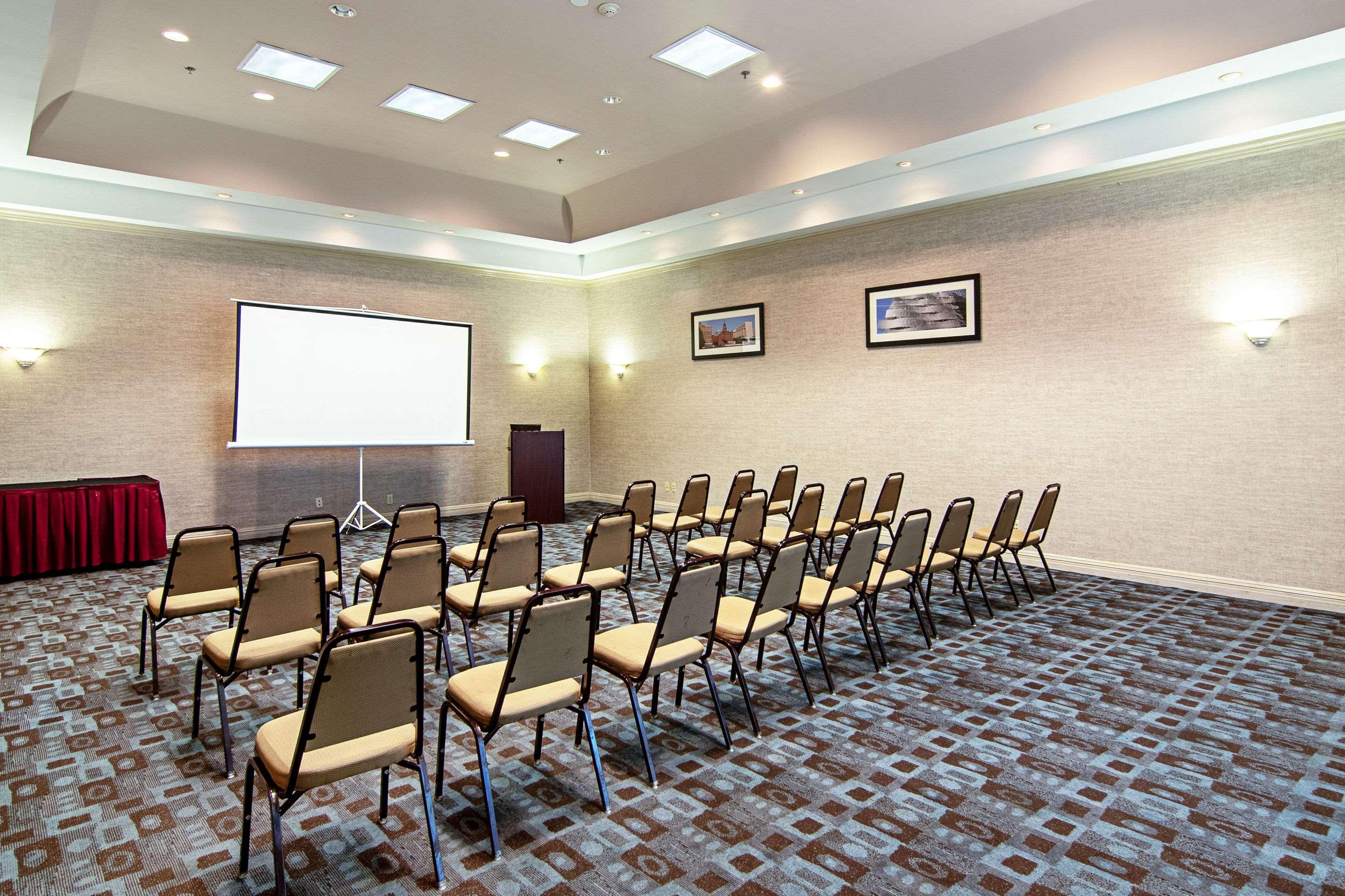 Comfort Suites Nw Dallas Near Love Field Extérieur photo