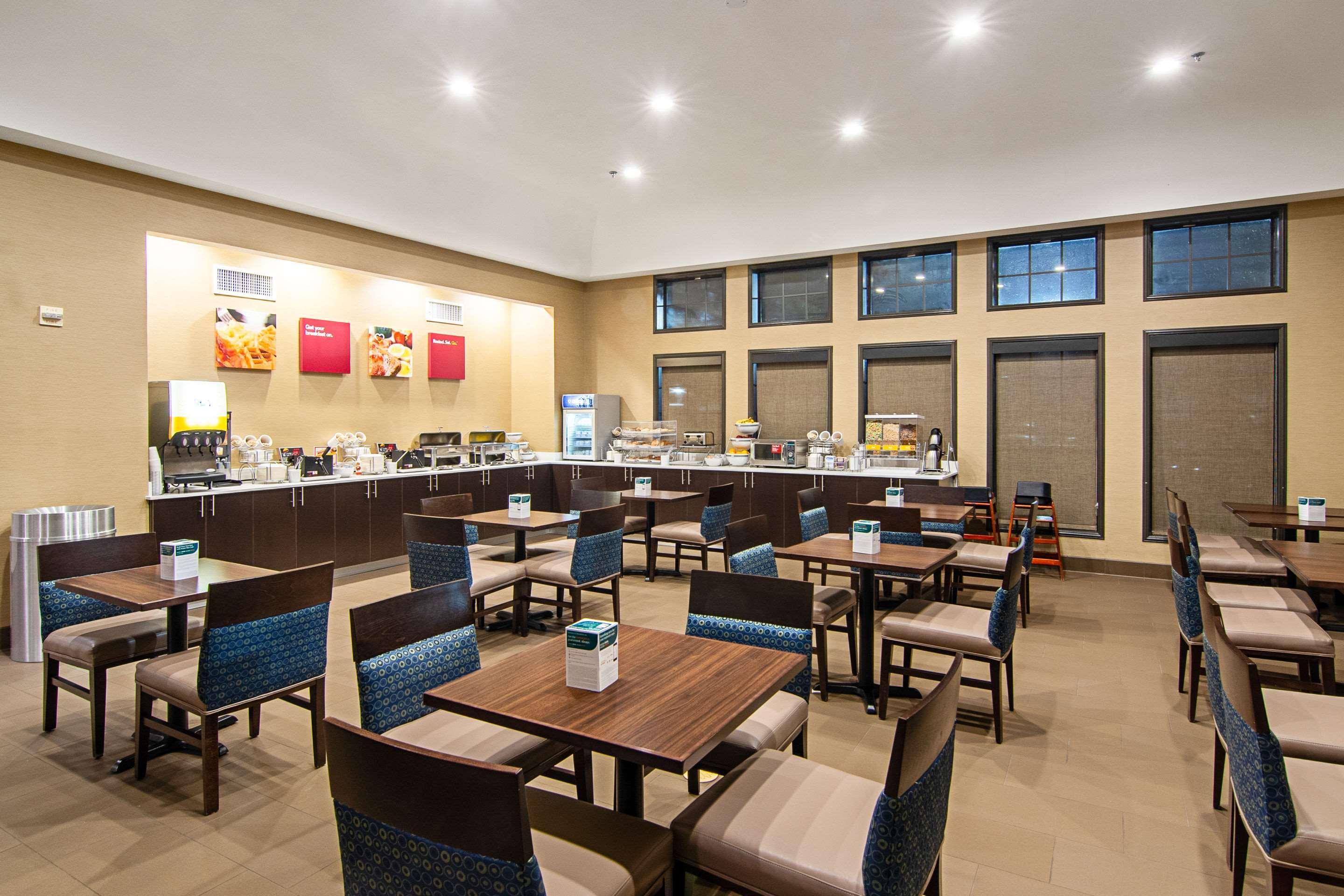 Comfort Suites Nw Dallas Near Love Field Extérieur photo
