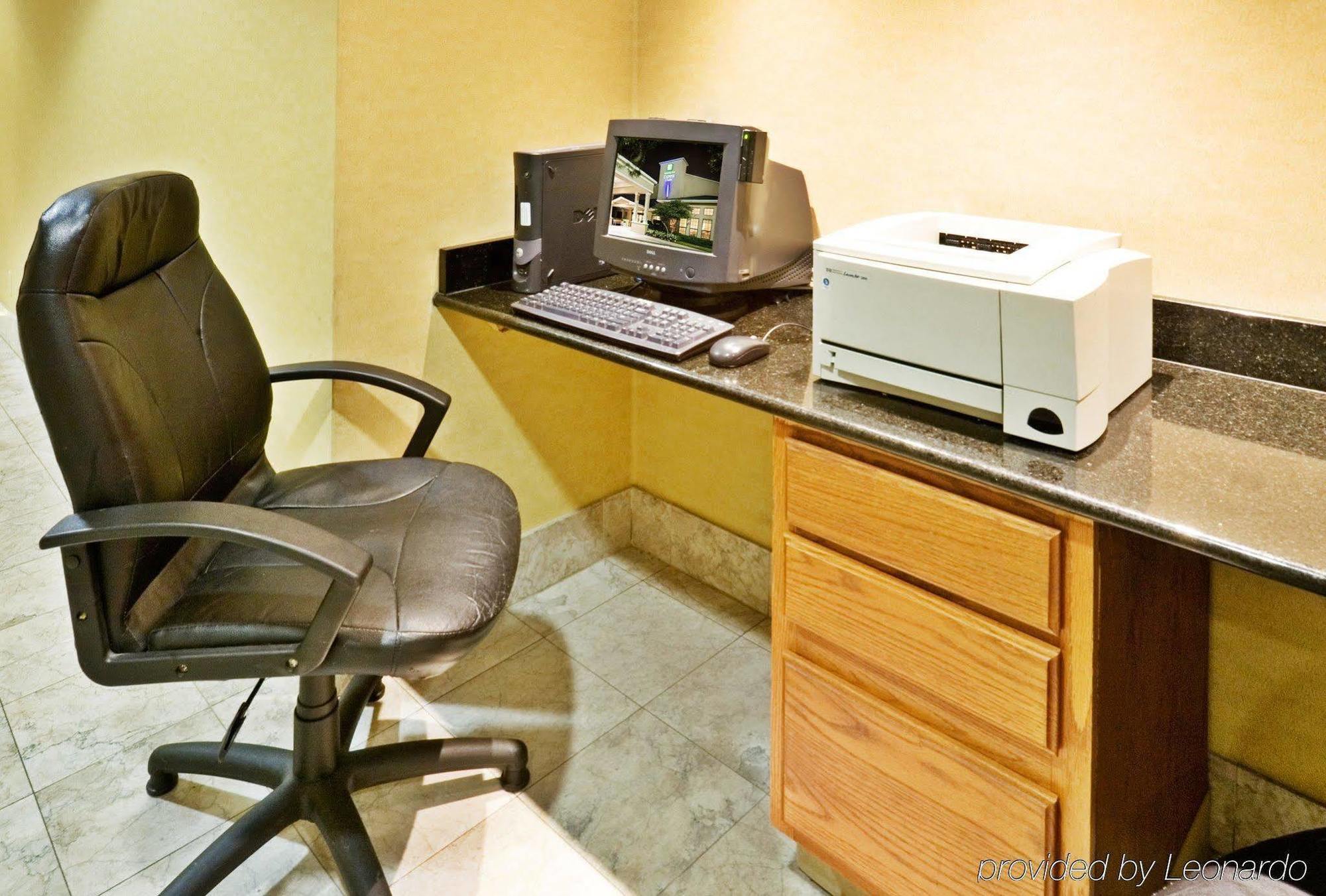 Comfort Suites Nw Dallas Near Love Field Extérieur photo